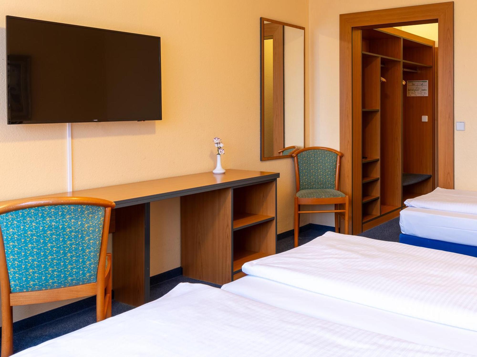 Good Morning + East 3* Berlino