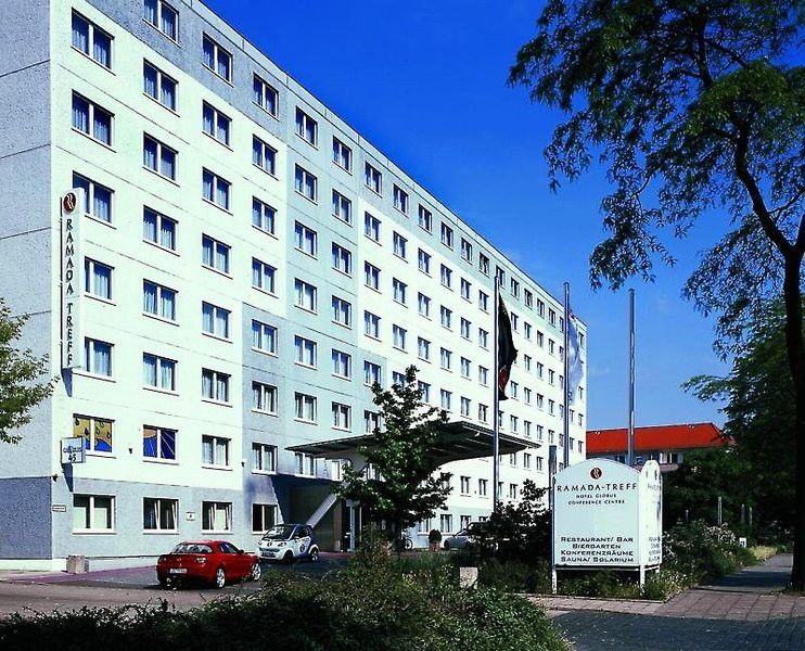 Good Morning + East 3* Berlino